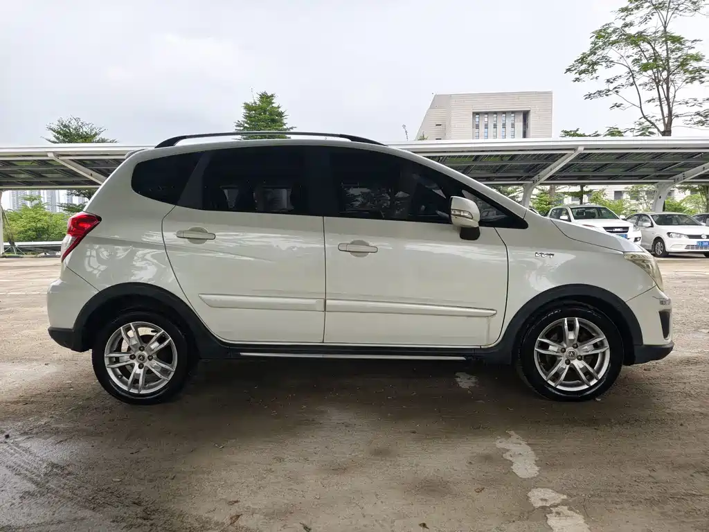 Changan CX20 — миниатюра 4