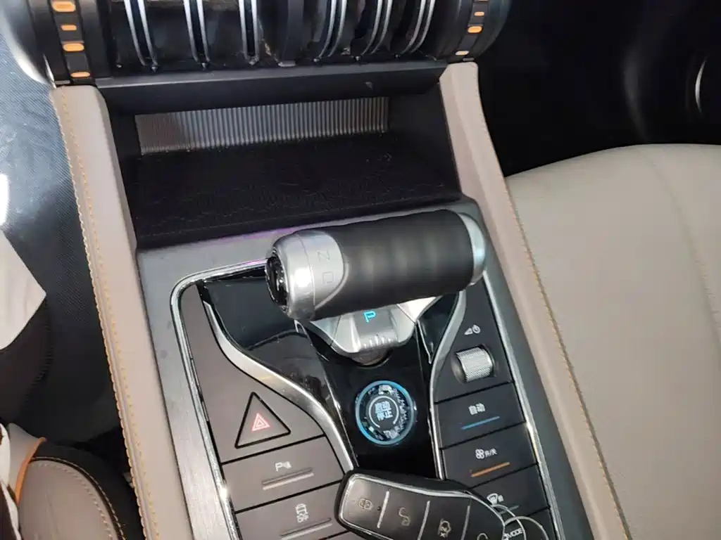 BYD Yuan Plus — миниатюра 14