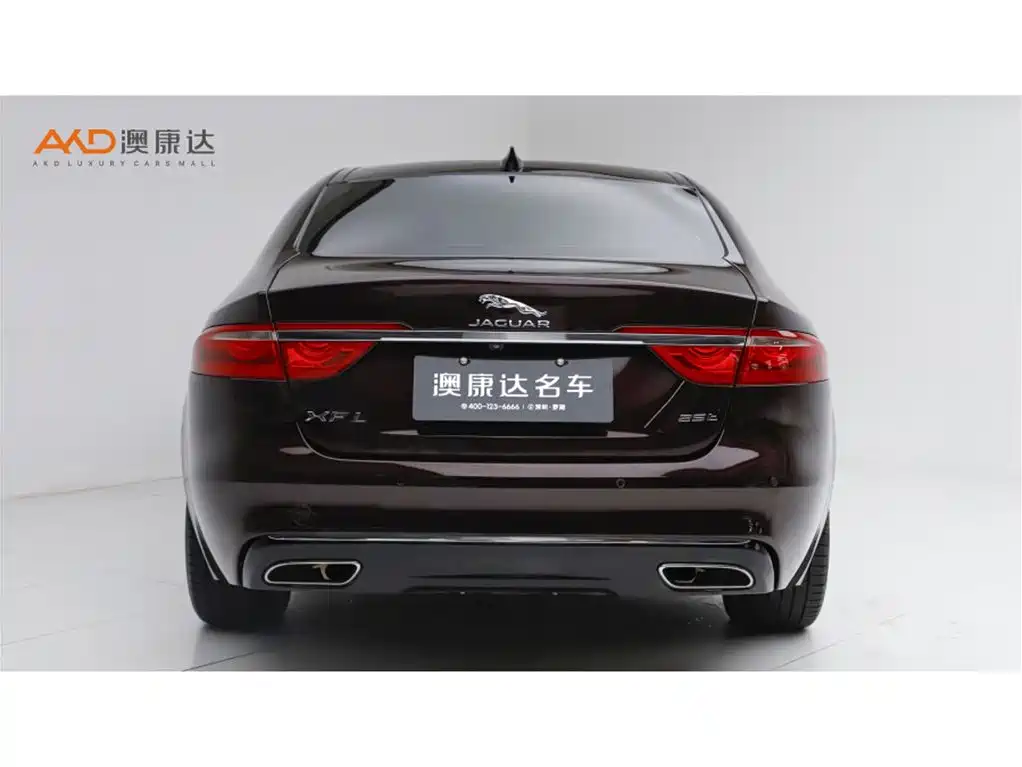Jaguar XFL — миниатюра 4