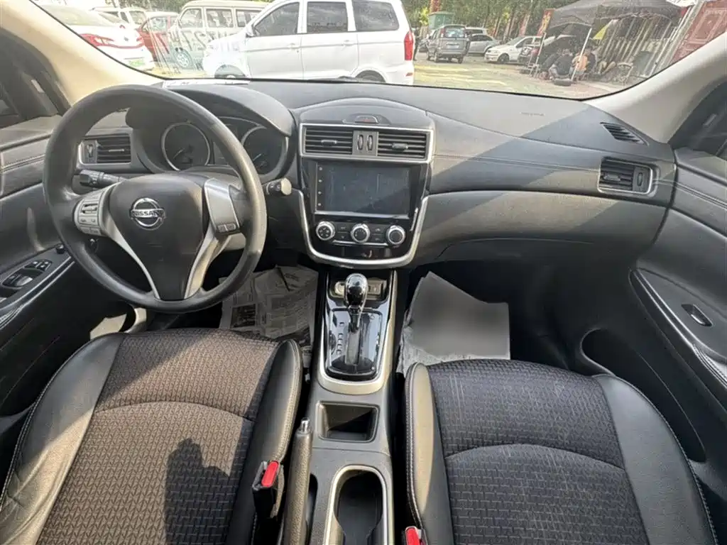 Nissan Tiida 2019 1.6L CVT Smart VI