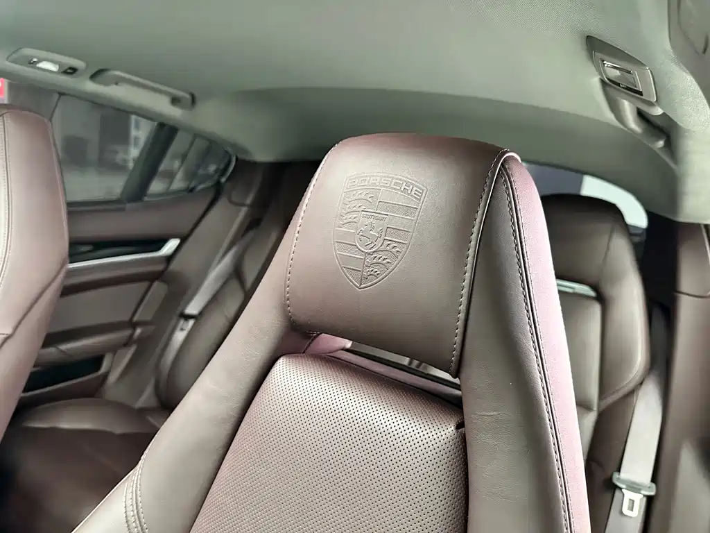 Porsche Panamera — миниатюра 22