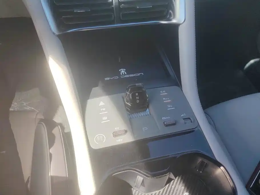 BYD PLUS New Energy — миниатюра 16