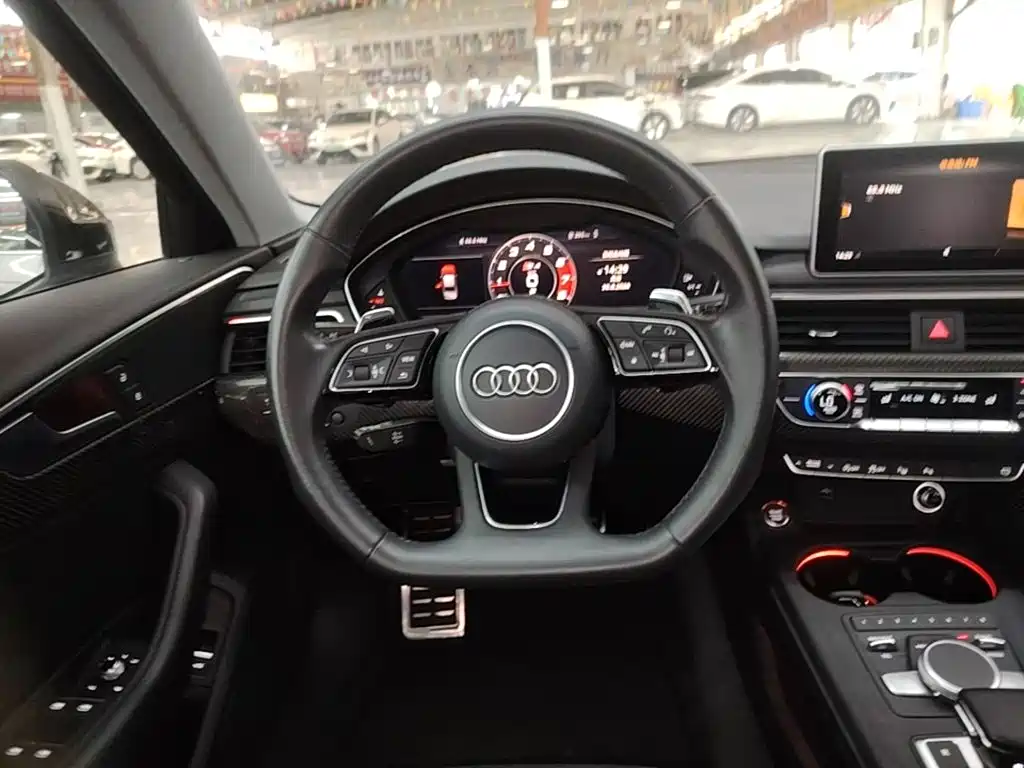 Audi A4L — миниатюра 11