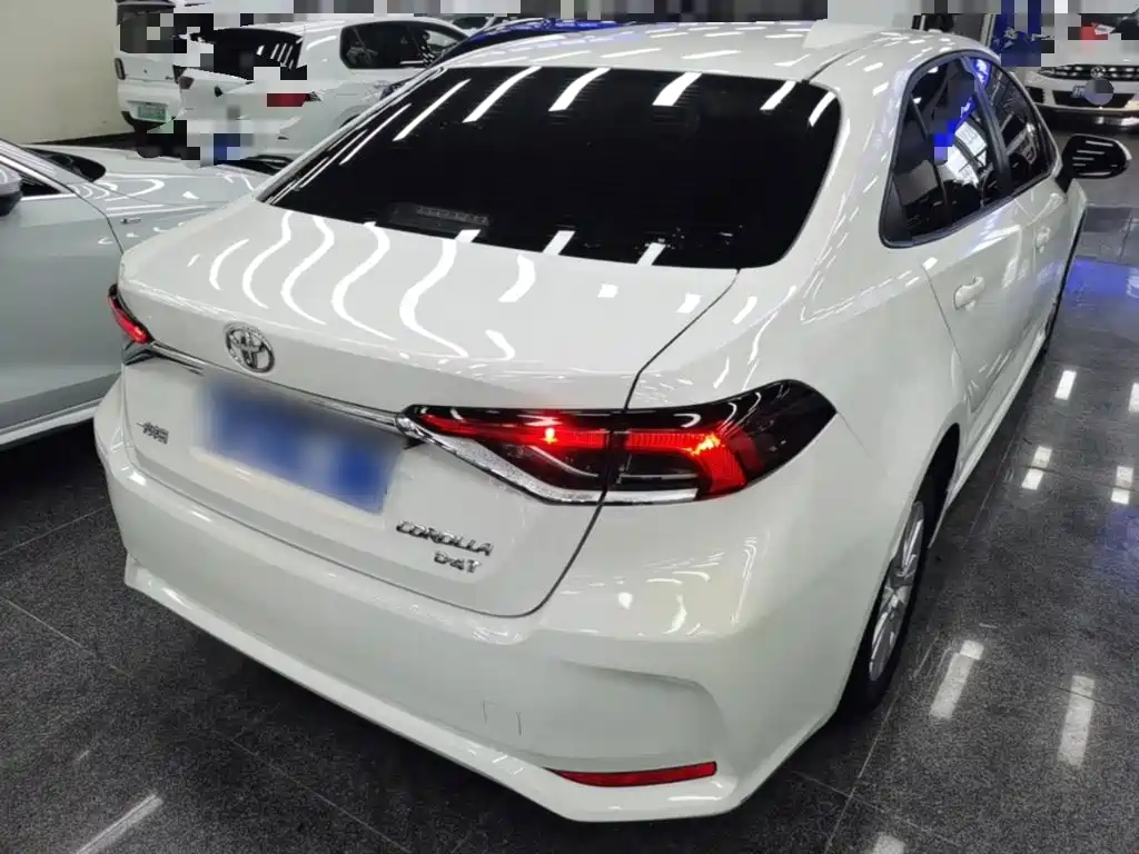 Toyota Corolla — миниатюра 7