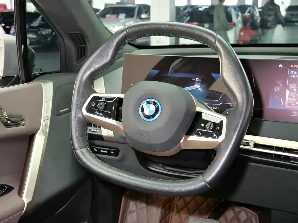 BMW iX 2022 xDrive40