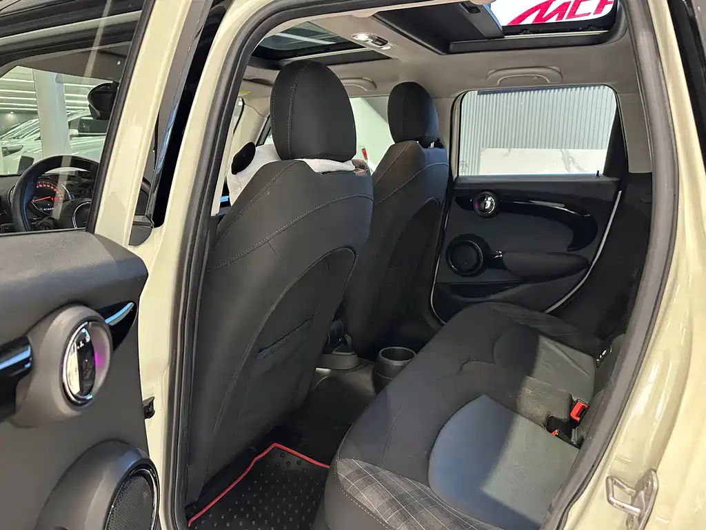 MINI Mini — миниатюра 11