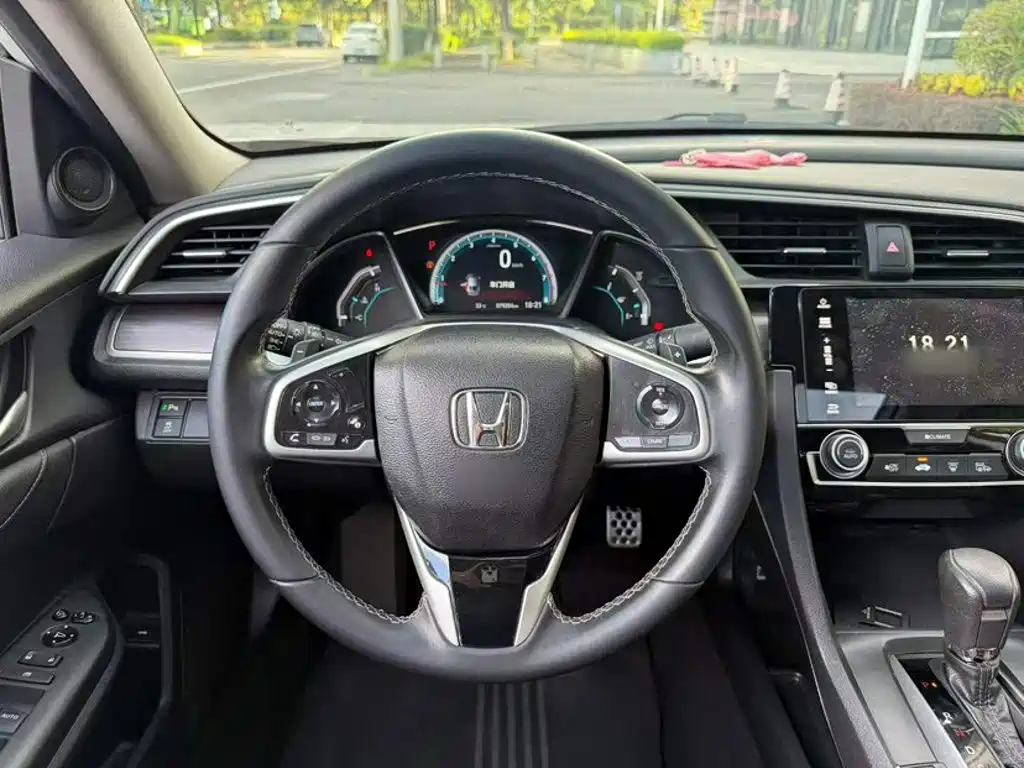 Honda Civic — миниатюра 20