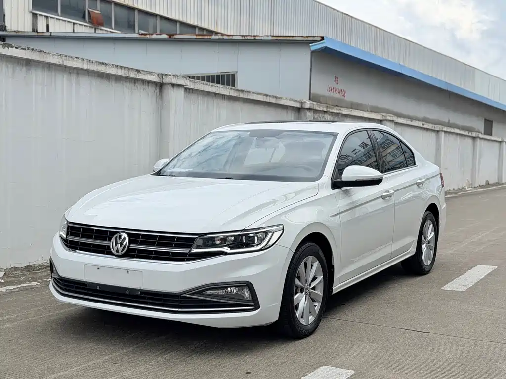 Volkswagen Bora — миниатюра 3