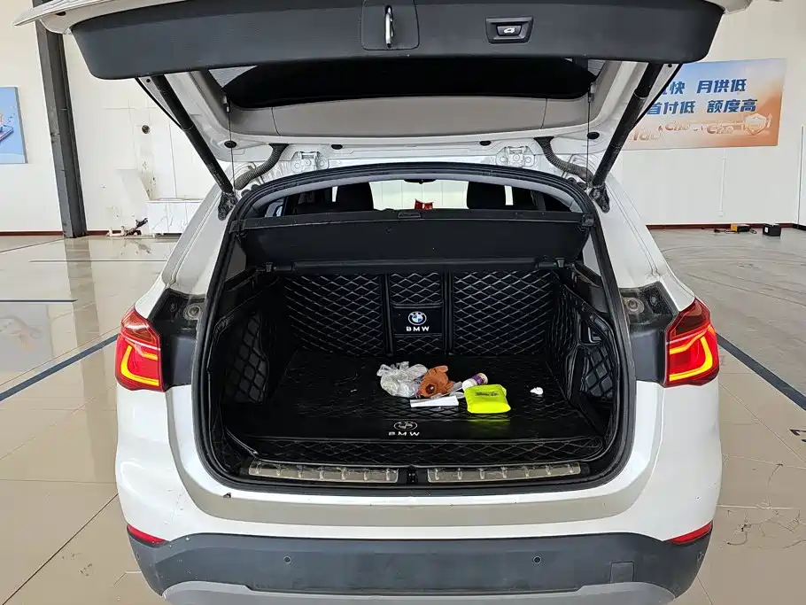 BMW X1 — миниатюра 4