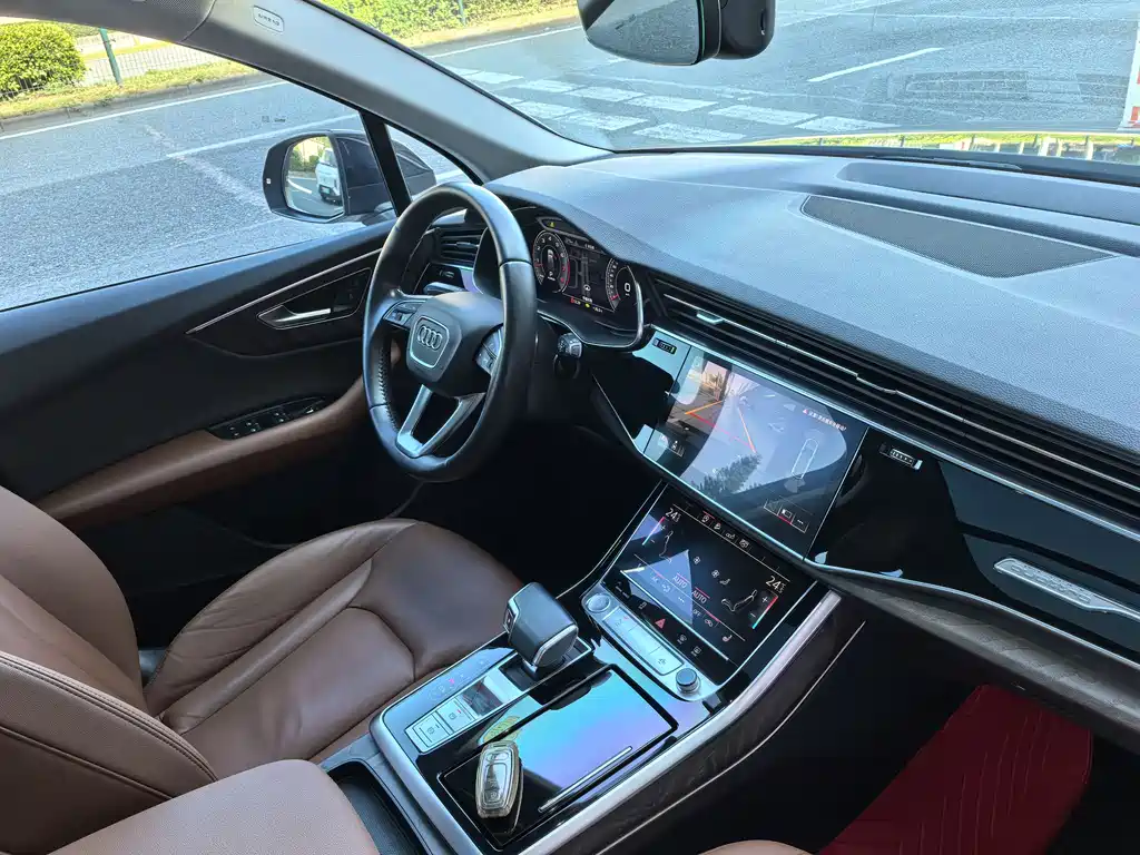 Audi Q7 2020 55 TFSI quattro S line Sport