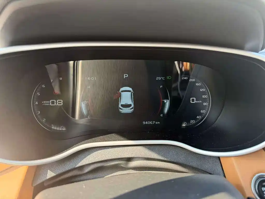 Geely Vision S1 — миниатюра 4