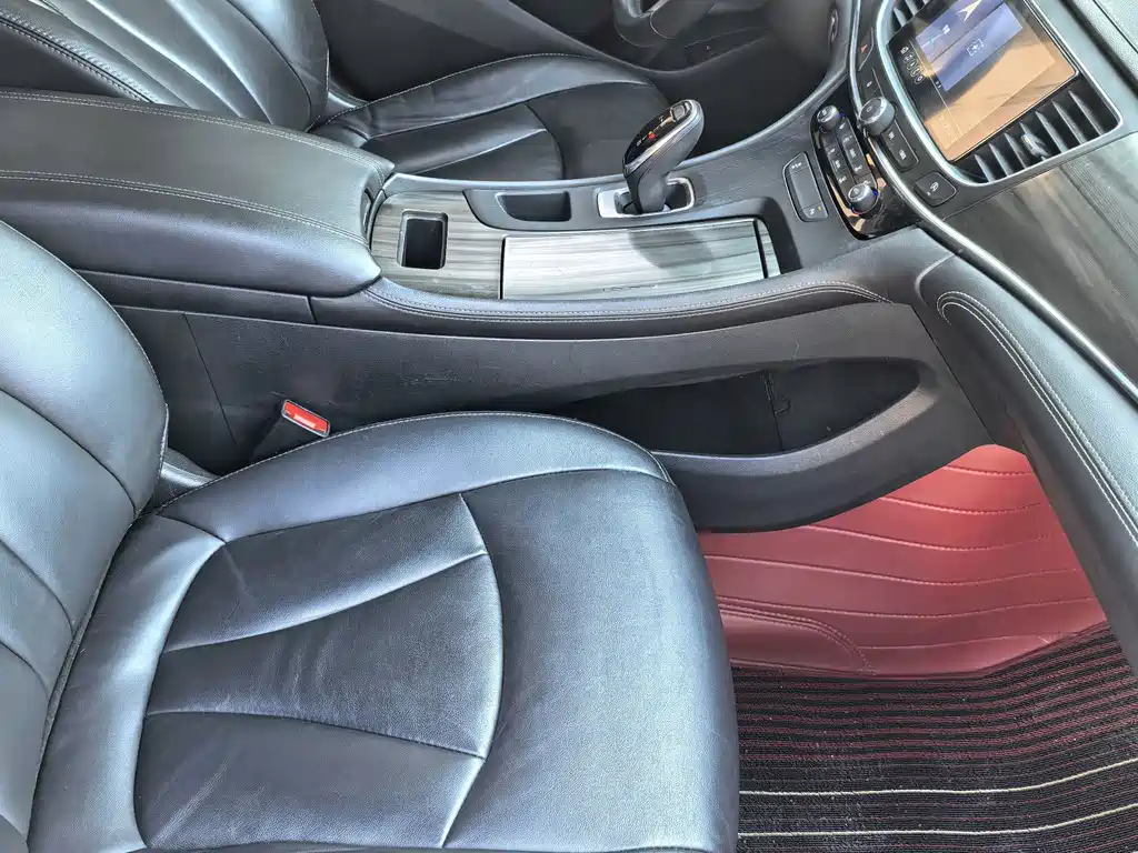 Buick LaCrosse — миниатюра 9