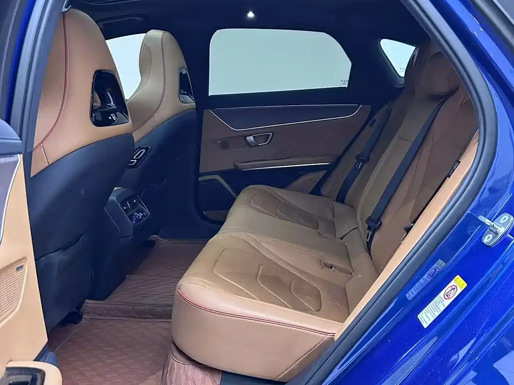 BYD Han — миниатюра 7