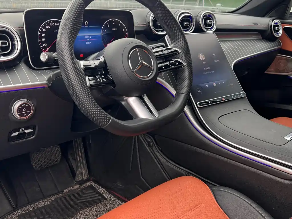 Mercedes-Benz C-Class — миниатюра 8