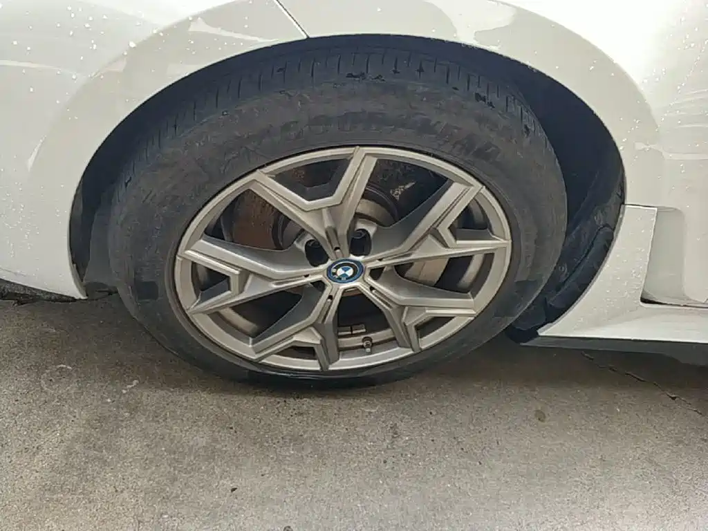 BMW i3 — миниатюра 23