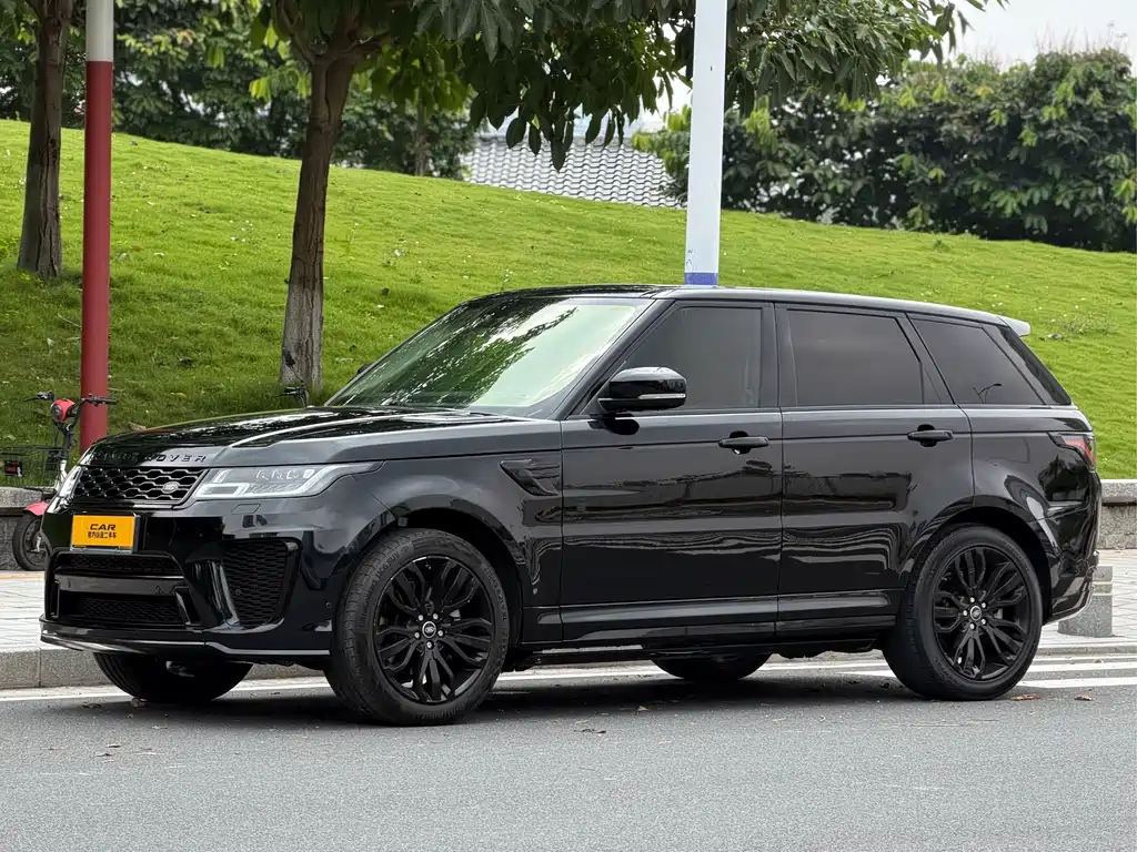 Land Rover Sport
