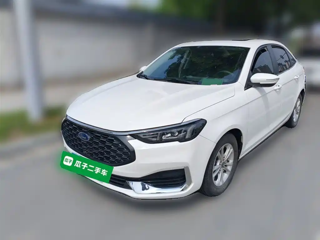Ford Escort 2021