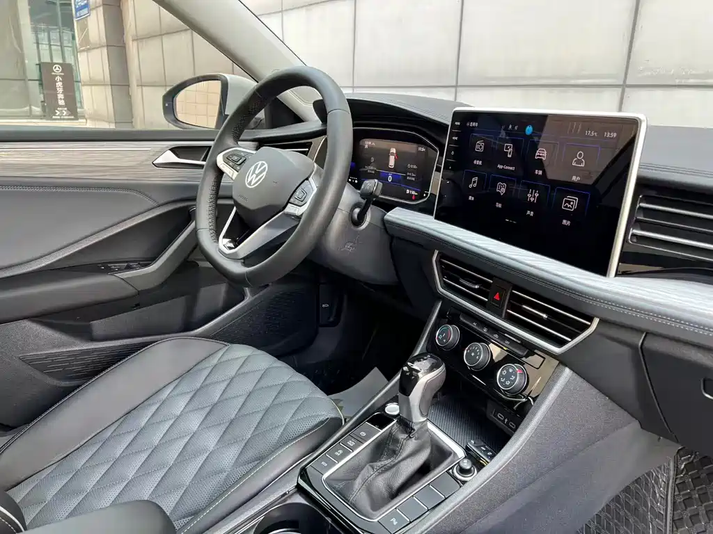 Volkswagen Sagitar — миниатюра 17