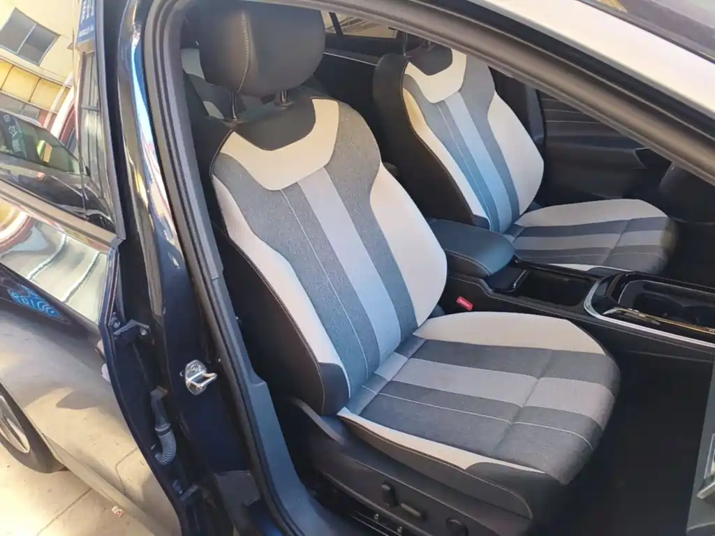 Volkswagen ID.4 Crozz — миниатюра 25