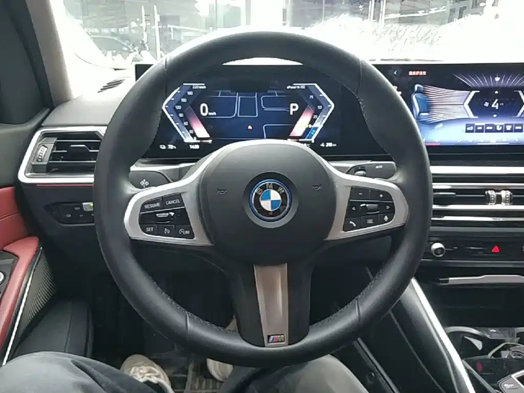 BMW i3 — миниатюра 11