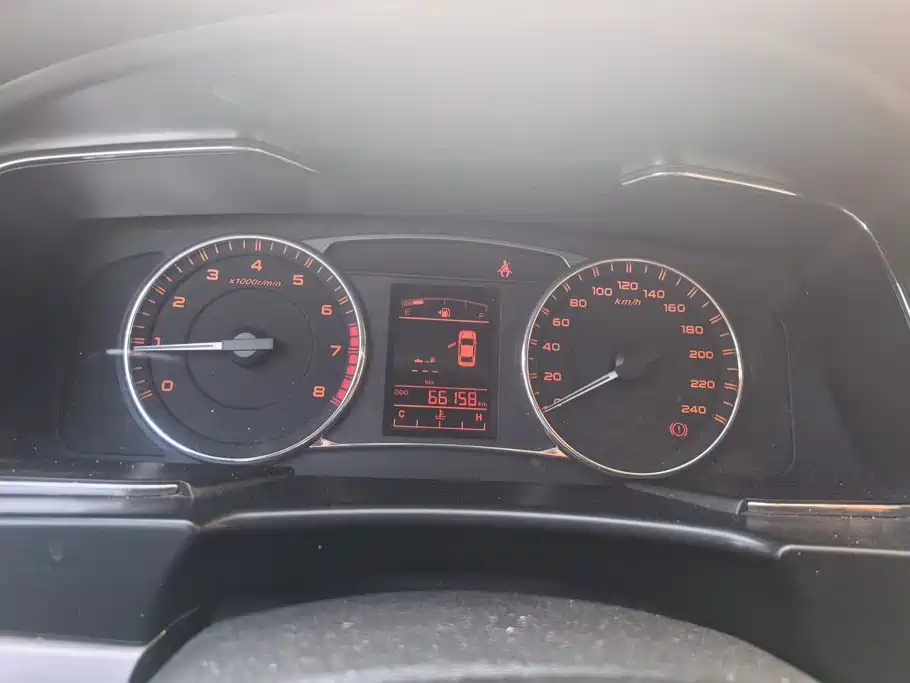 Geely Vision — миниатюра 14