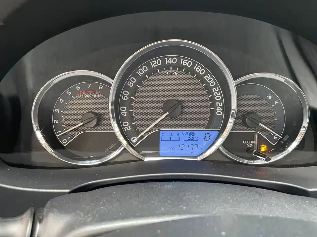 Toyota Corolla — миниатюра 10
