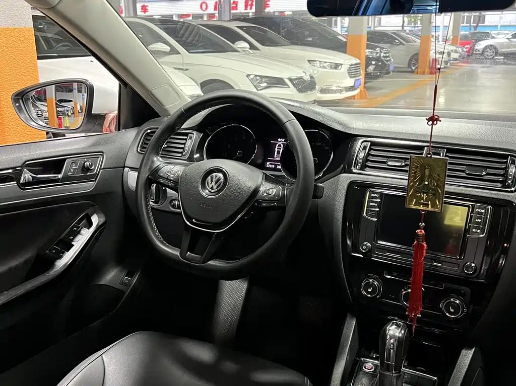 Volkswagen Sagitar — миниатюра 10