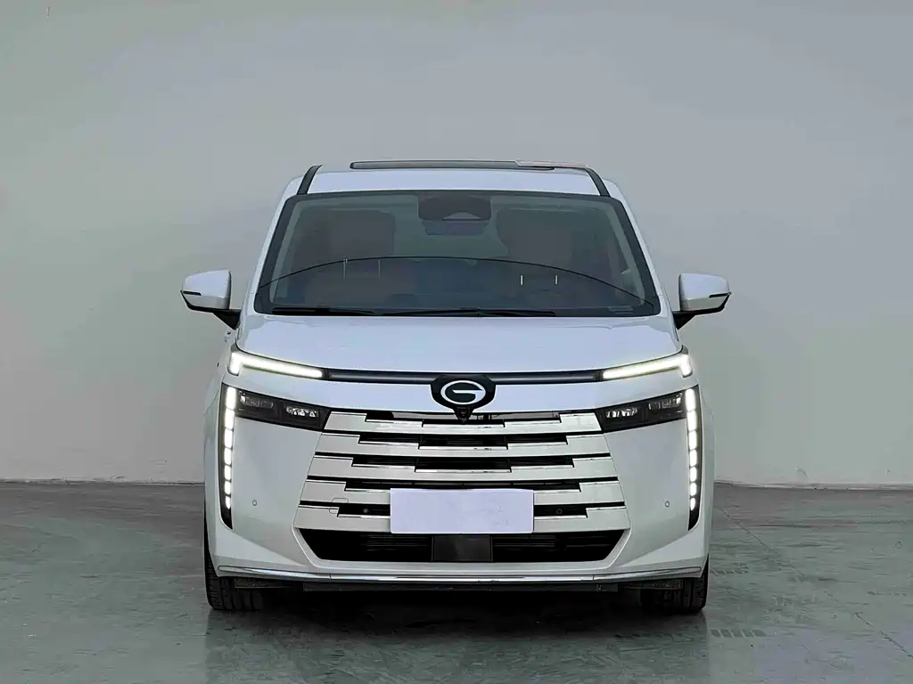 GAC Motor Trumpchi E8 PHEV — миниатюра 2