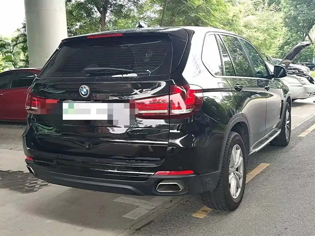 BMW X5 (Import) — миниатюра 4