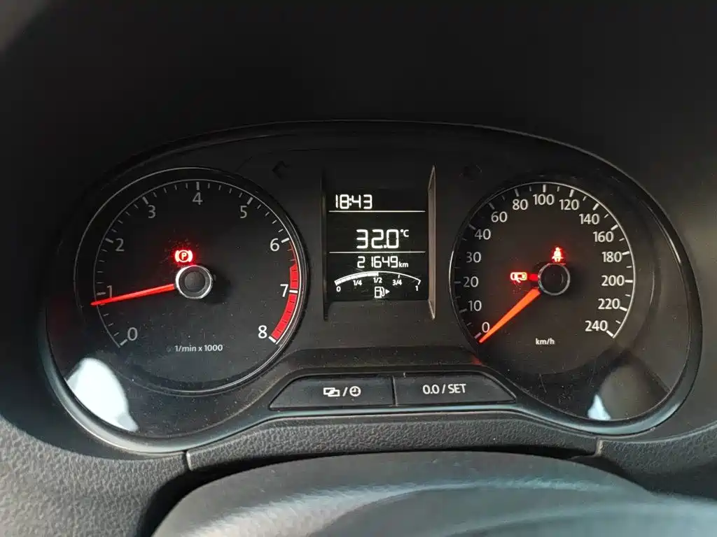Volkswagen Polo — миниатюра 12