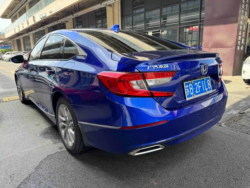 Honda Accord — миниатюра 10