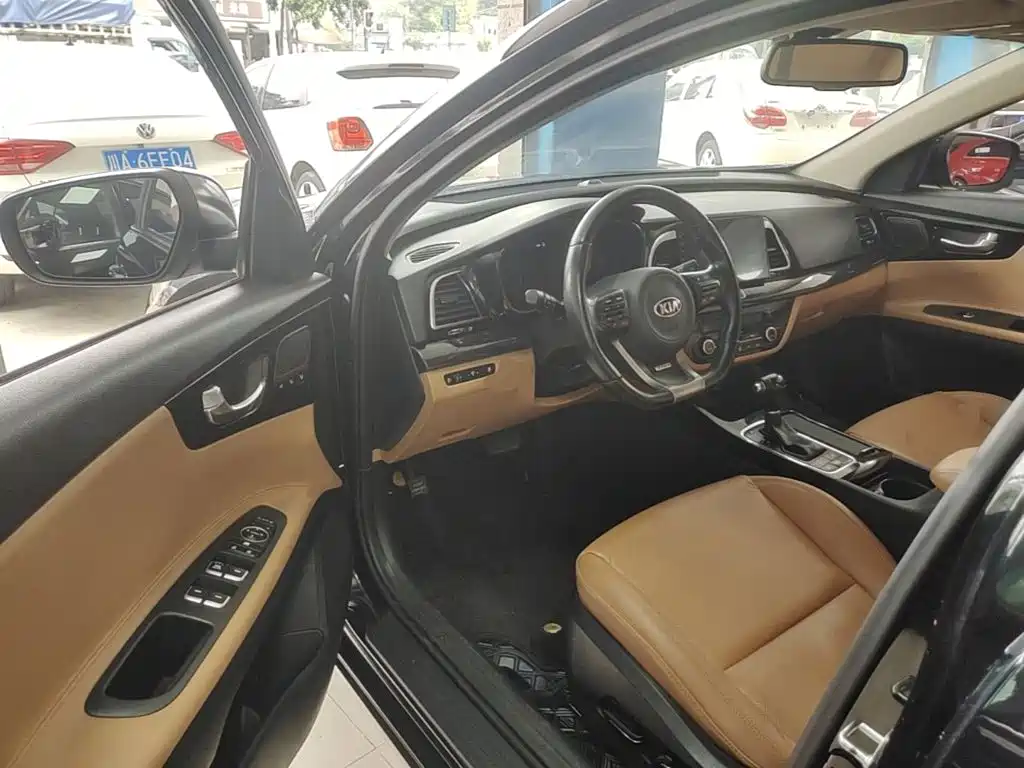 Kia K4 — миниатюра 16