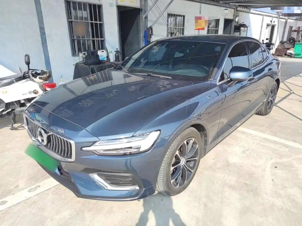 Volvo S60 — миниатюра 2