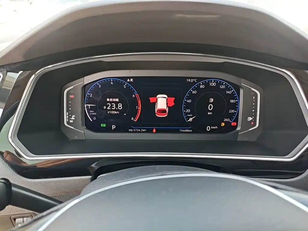 Volkswagen Tiguan L — миниатюра 12