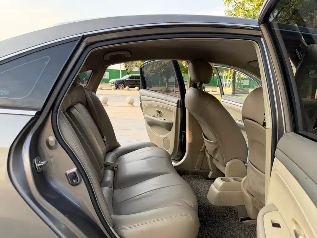 Nissan Sylphy — миниатюра 8