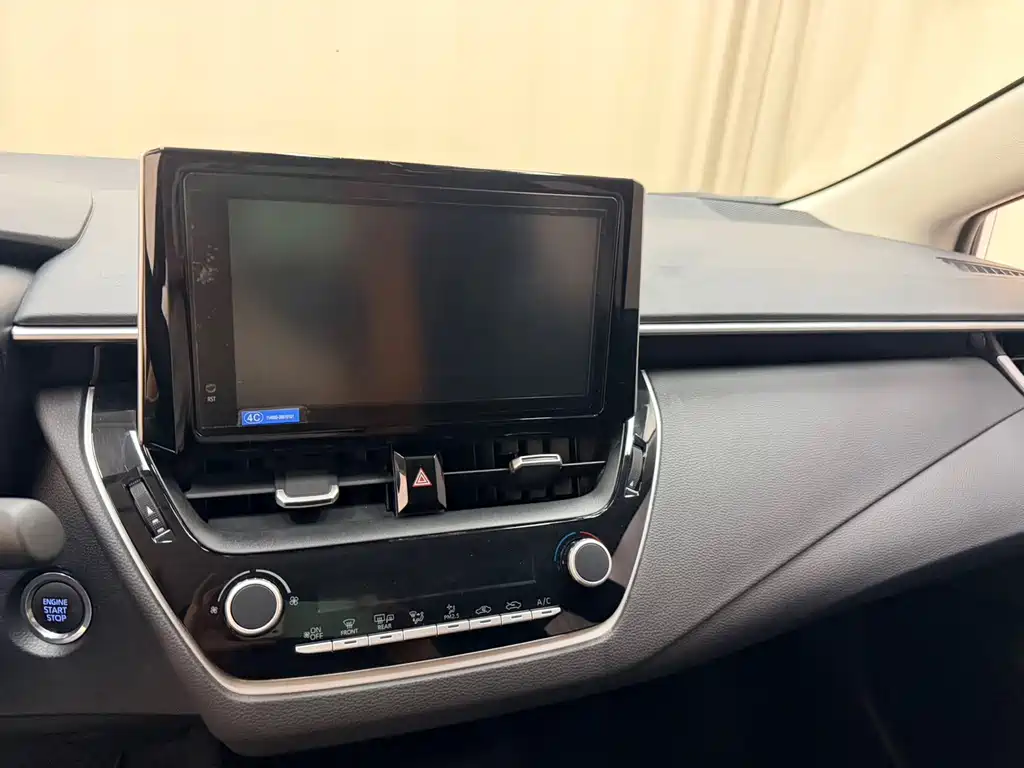 Toyota Corolla — миниатюра 9