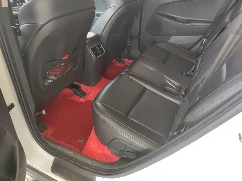 Hyundai Tucson — миниатюра 17