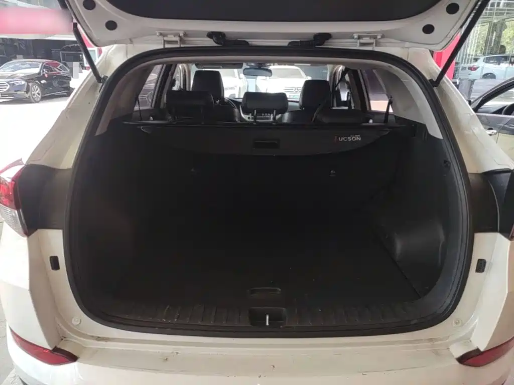 Hyundai Tucson — миниатюра 19