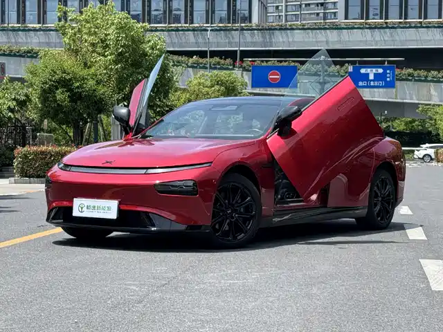 2021 Xpeng P7