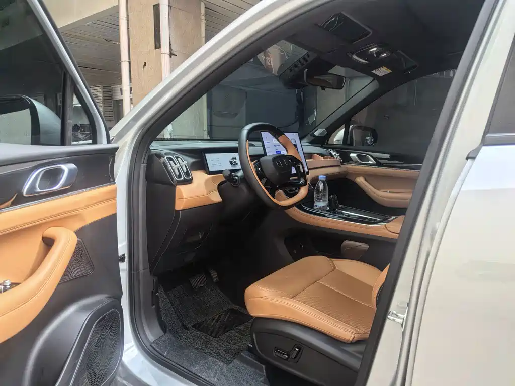 Geely Boyue L — миниатюра 6