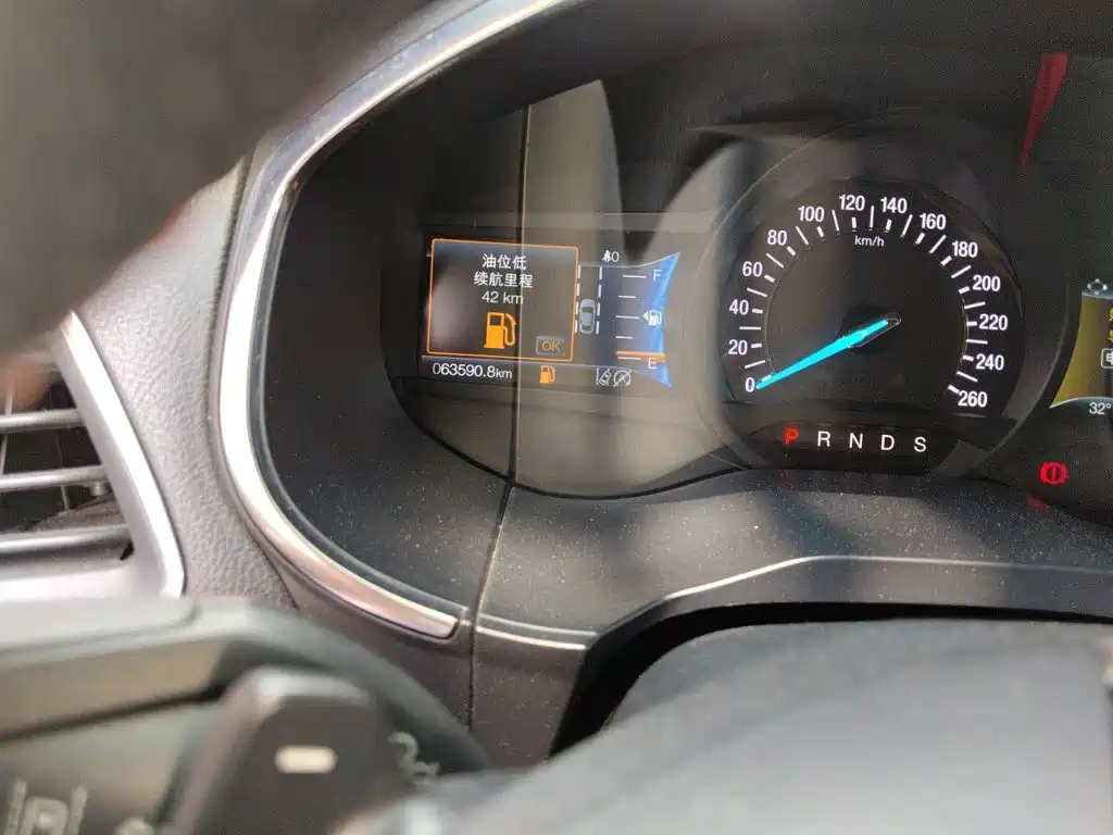 Ford Edge — миниатюра 5
