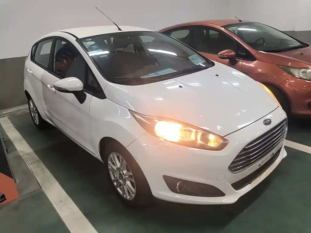 Ford Fiesta — миниатюра 4