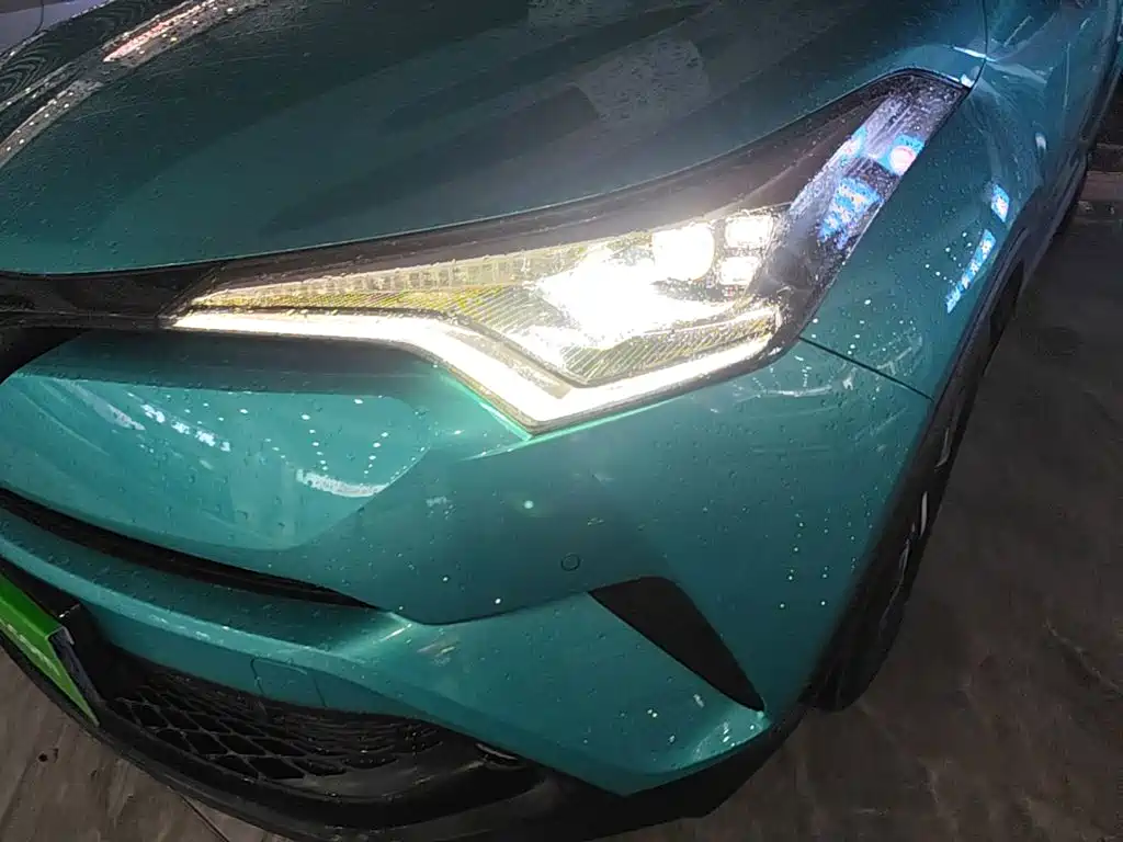 Toyota C-HR — миниатюра 24