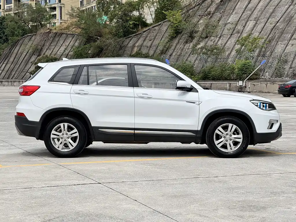 Changan CS75 — миниатюра 7