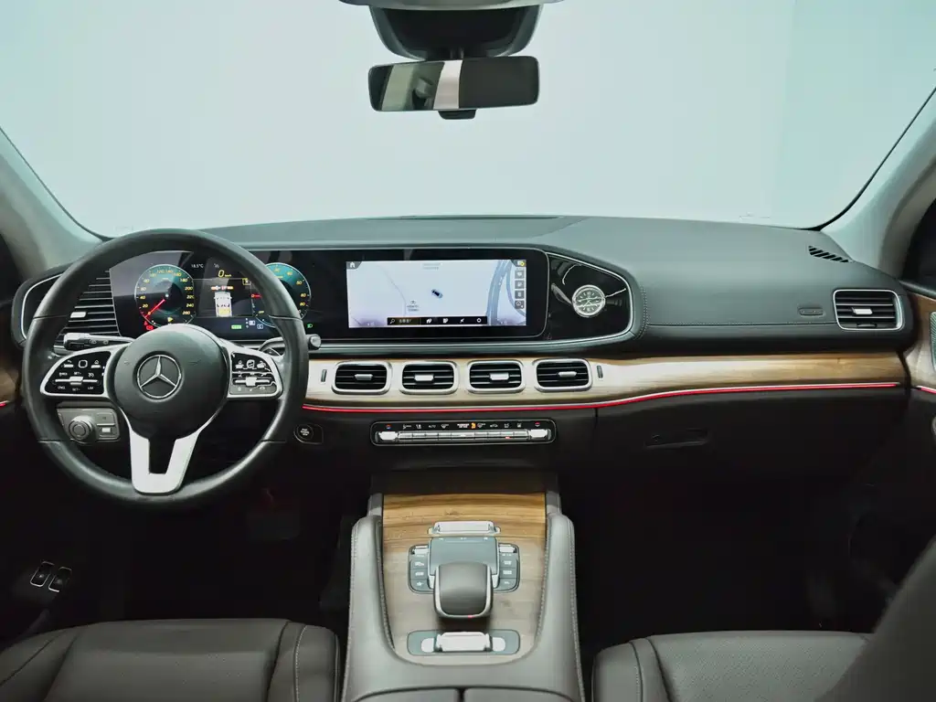 Mercedes-Benz GLE New Energy — миниатюра 8