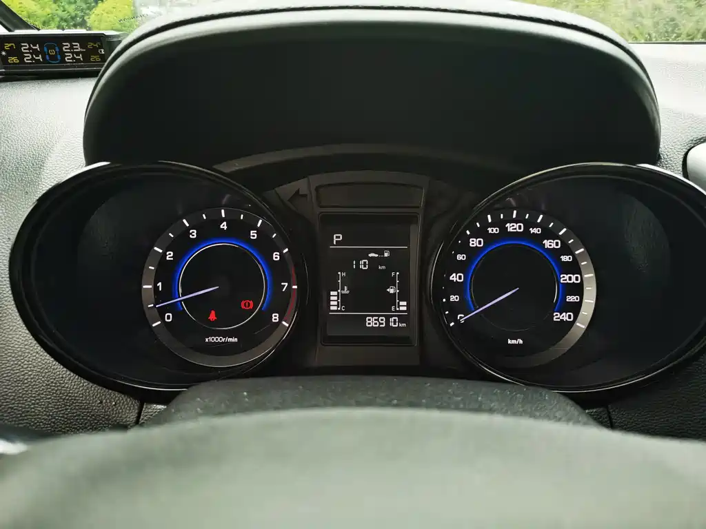 Changan CS15 — миниатюра 15