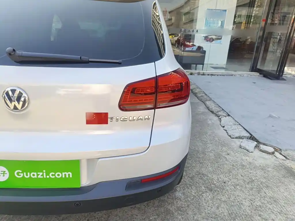 Volkswagen Tiguan — миниатюра 8