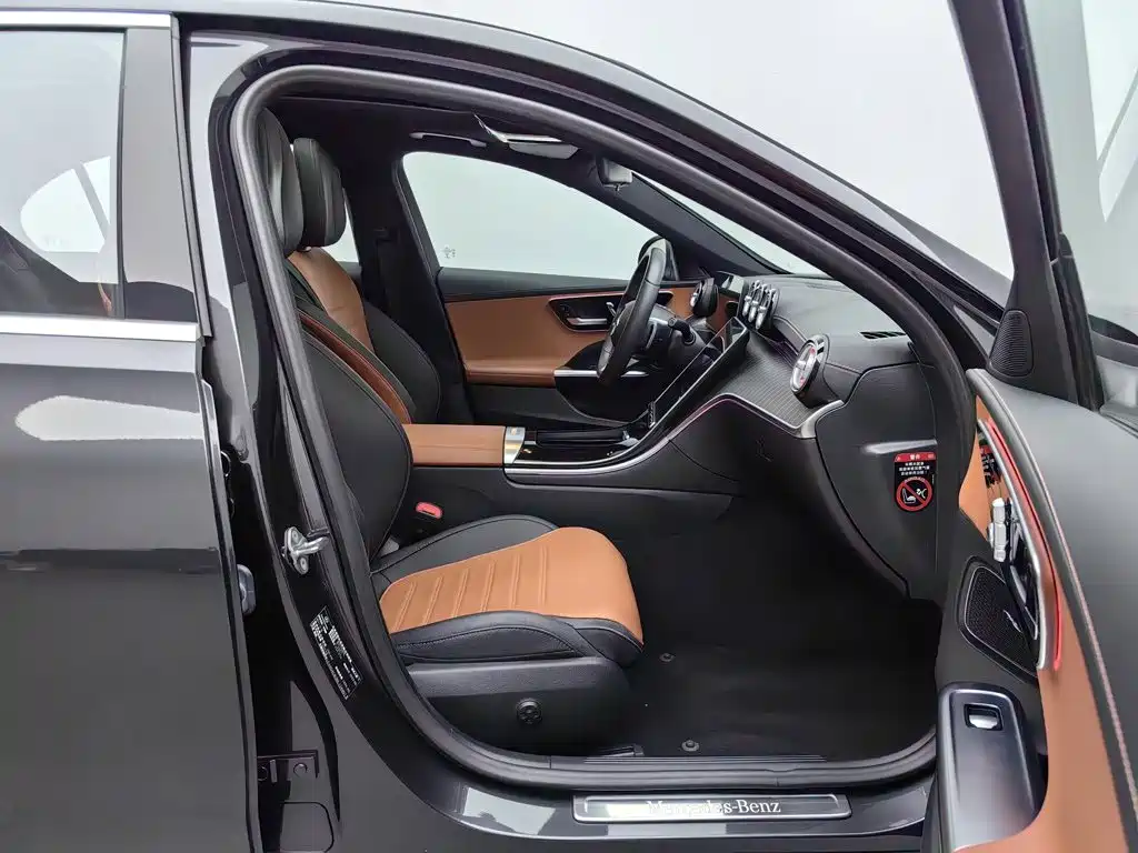 Mercedes-Benz C-Class — миниатюра 23