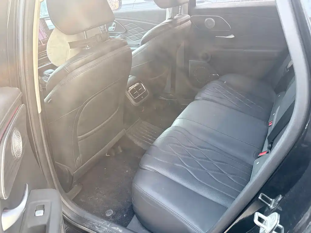 Chery Arrizo 8 PRO — миниатюра 5
