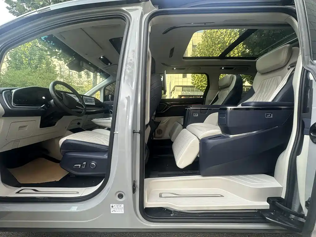 MAXUS G90 — миниатюра 15